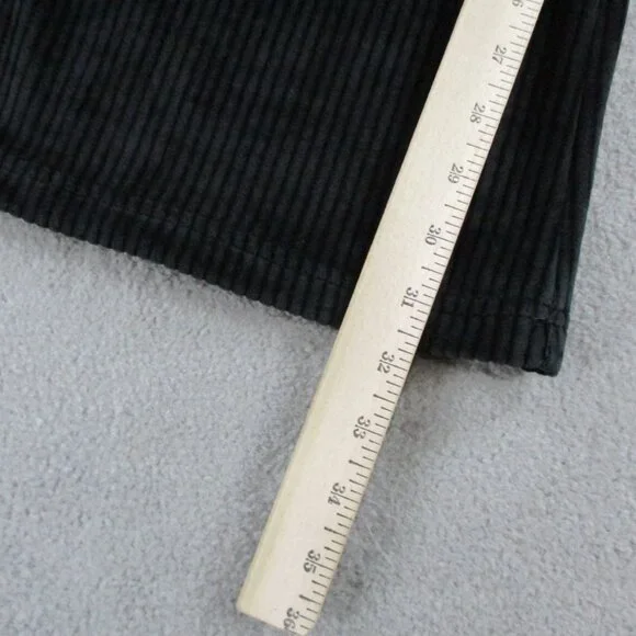 Fabletics Plush Rib Hooded Jumpsuit Womens Medium Short Black Cord Corduroy NWT - Picture 9 of 12